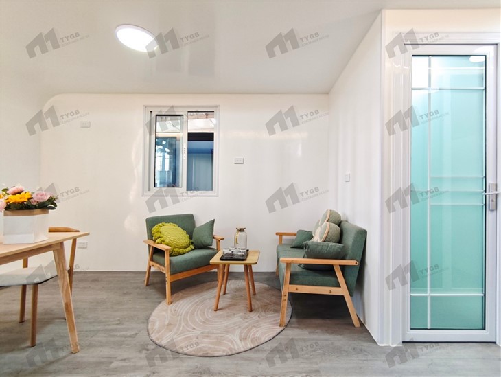 Portable Apple Cabin On Wheels factory